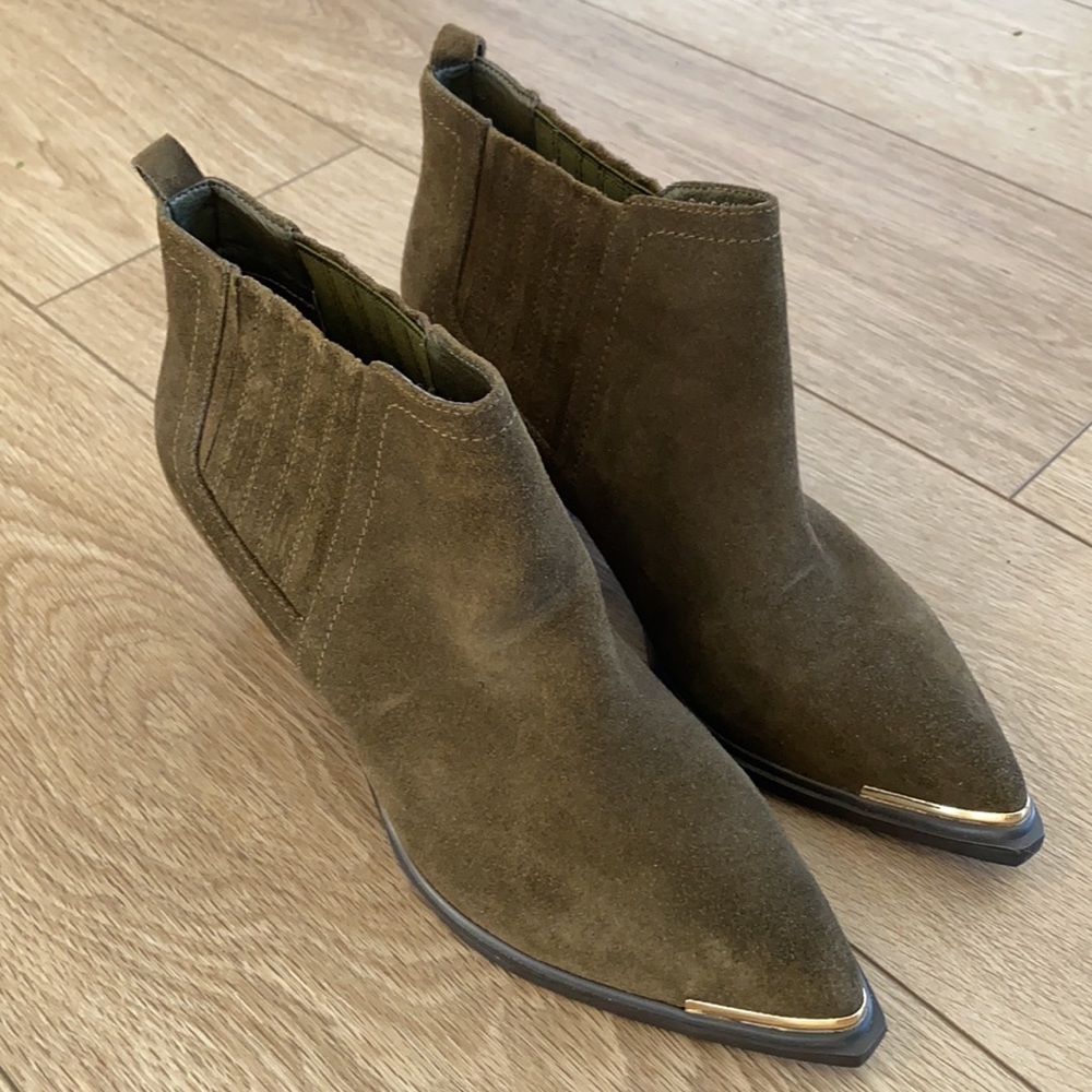 Sbicca Vintage collection leather booties size 8 - Picture 3 of 11